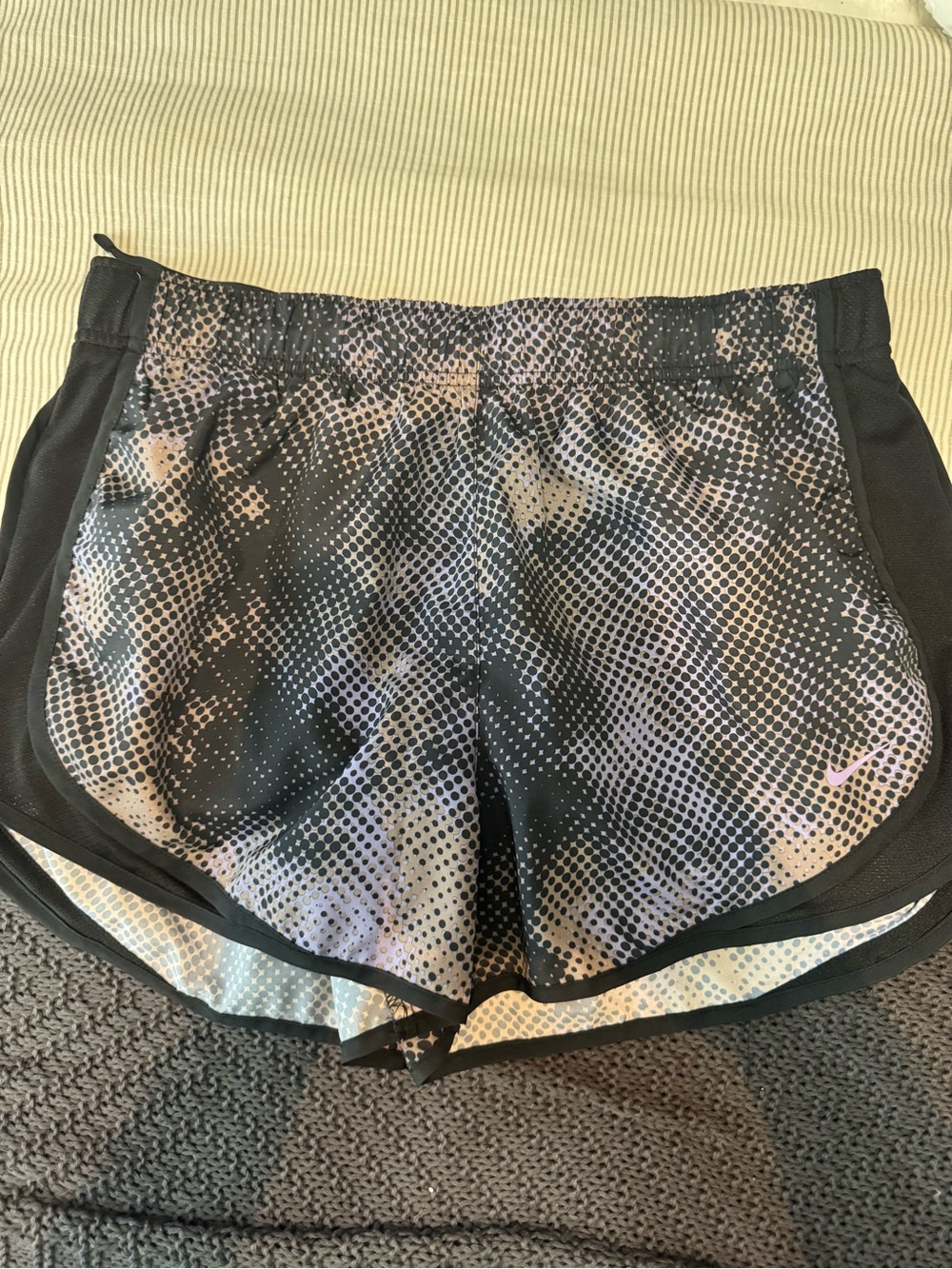 Nike Women’s Black and Pink Dot-Pattern Athletic Shorts